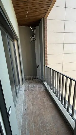 SHITET APARTAMENT 1+1 RRUGA E KAVAJES 125.000 EURO