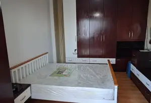 APARTAMENT ME QERA 1+1 QENDER 60.000 LEKE