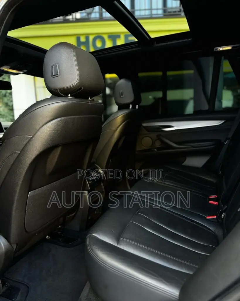 BMW X5 M50d