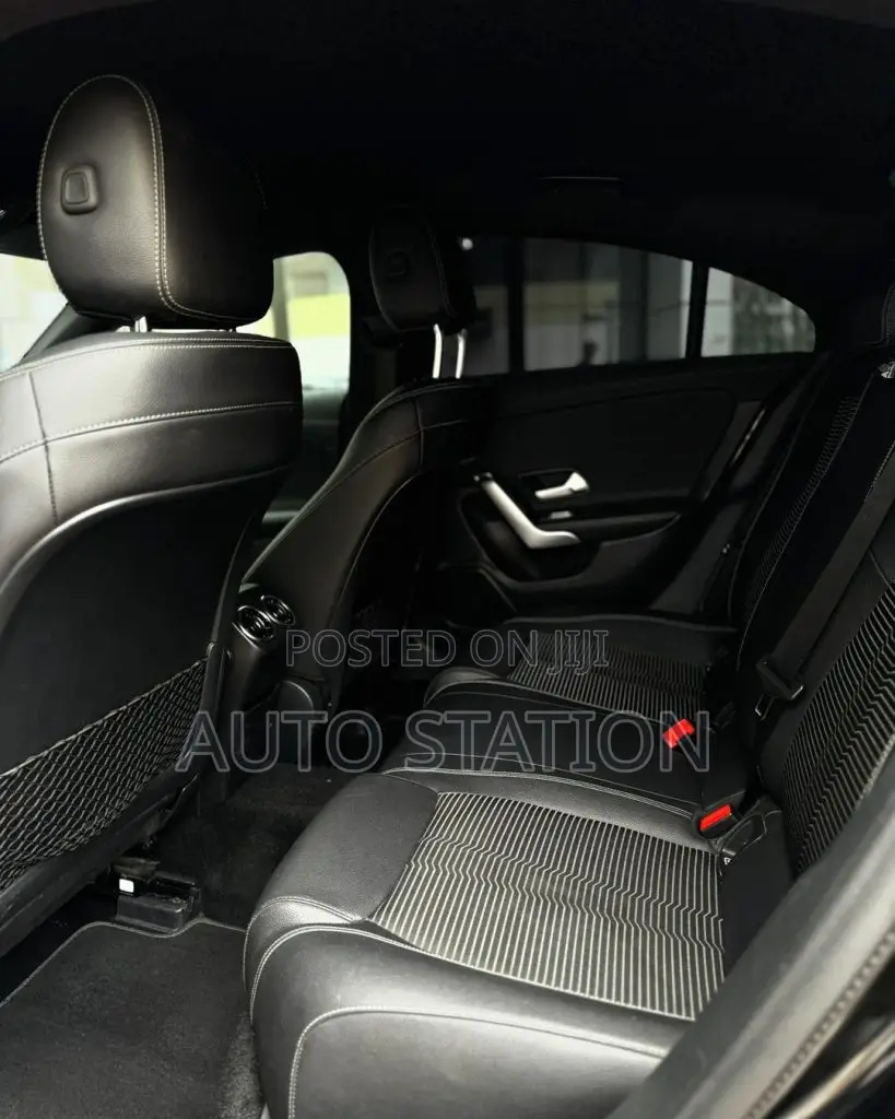 MERCEDES BENZ CLA