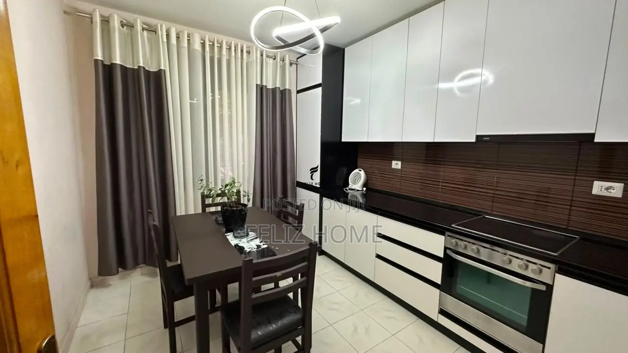 APARTAMENT ME QERA 1+1 STACIONI TRENIT 65.000 LEKE