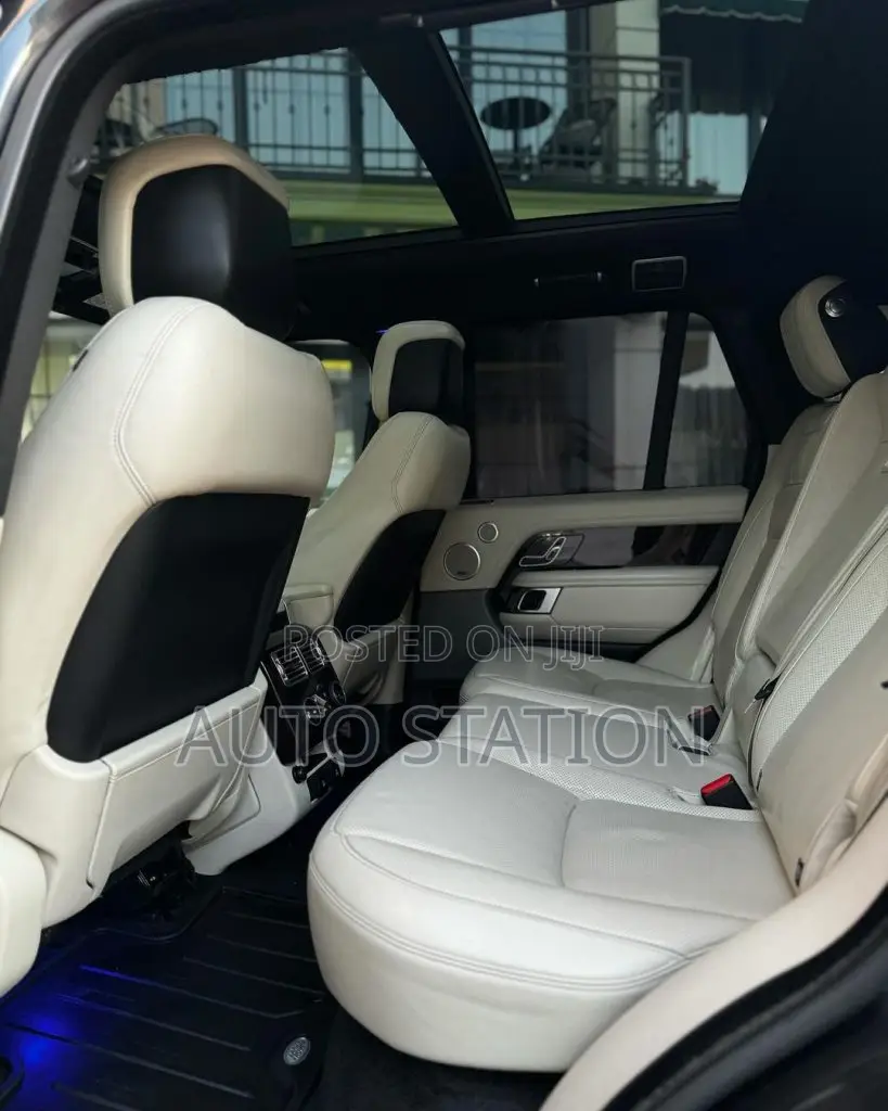 RANGE ROVER VOGUE