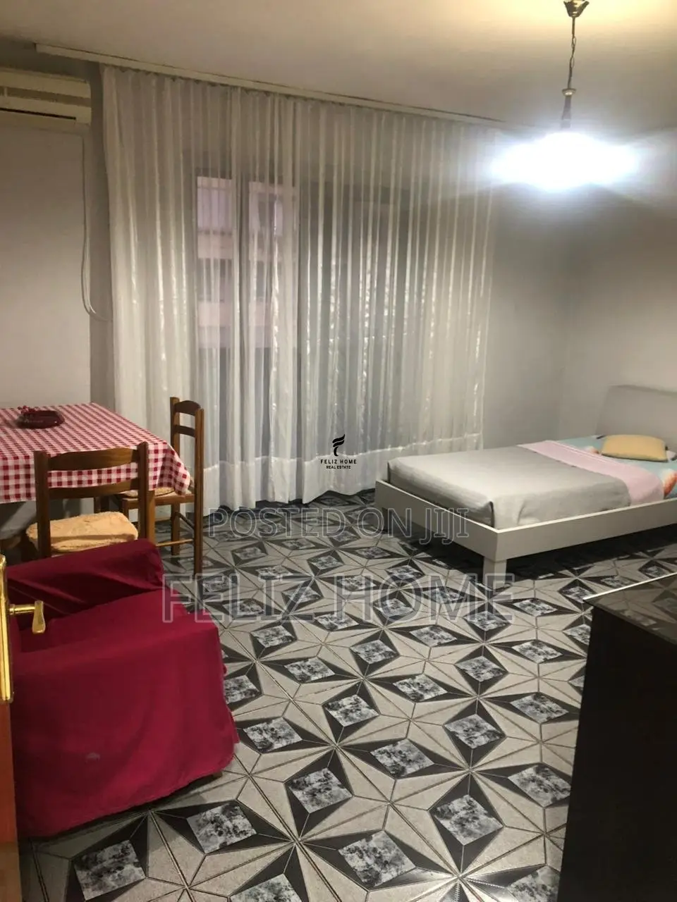 APARTAMENT ME QERA 2+1 21 DHJETORI 55.000 LEKE