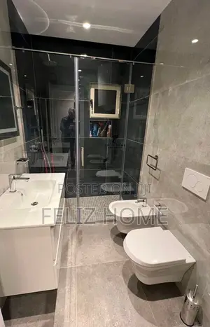 APARTAMENT ME QERA 2+1 FUSHA E AVIACIONIT 70.000 LEKE