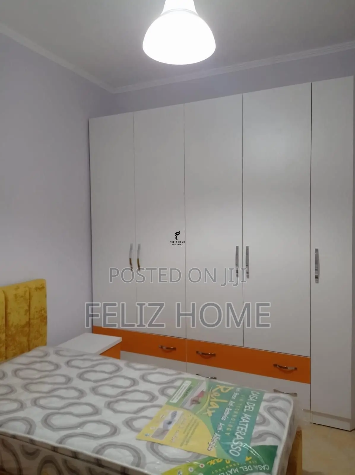 APARTAMENT ME QERA 2+1 PORCELAN 52.000 LEKE