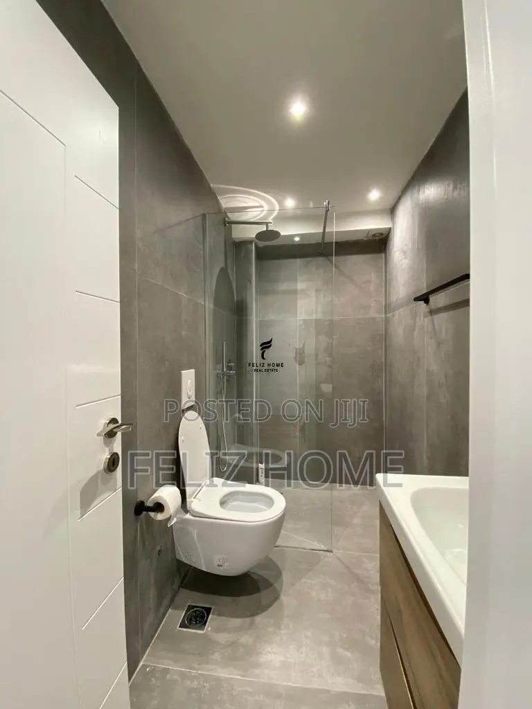 APARTAMENT ME QERA 1+1 MYSLYM SHYRI 65.000 LEKE