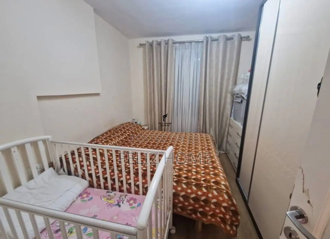 SHITET APARTAMENT 1+1 STACIONI TRENIT 12.000.000 LEKE