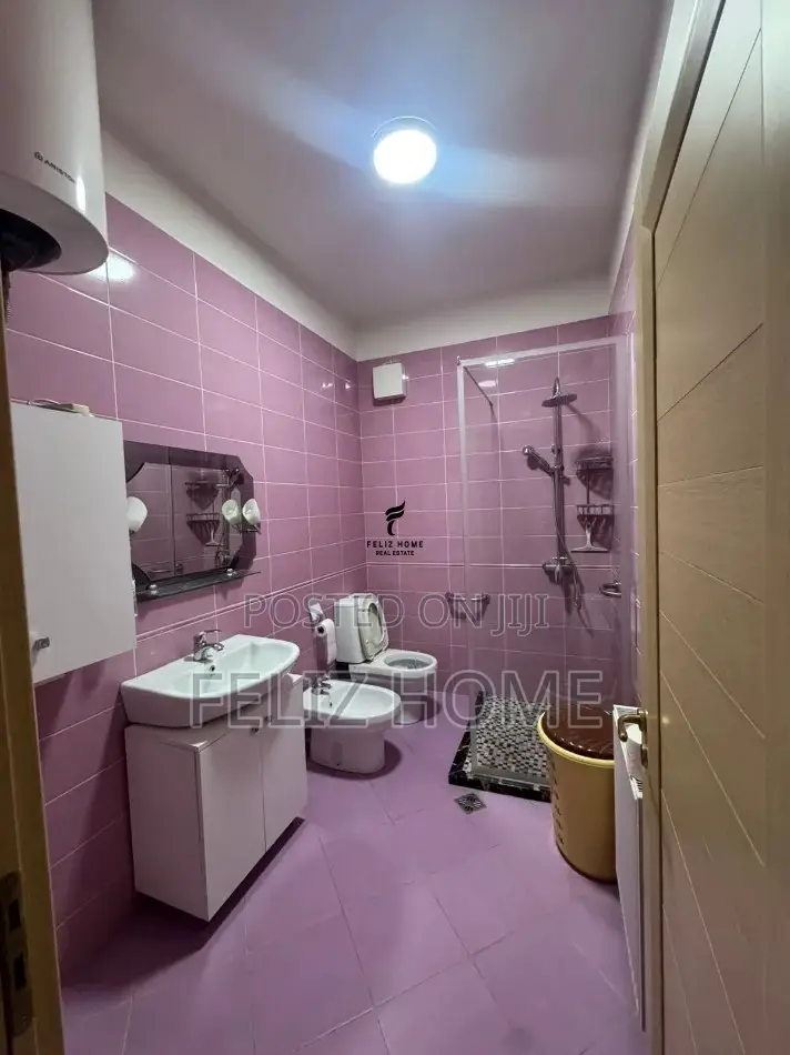 SHITET APARTAMENT 1+1 KOMUNA E PARISIT 216.000 EURO