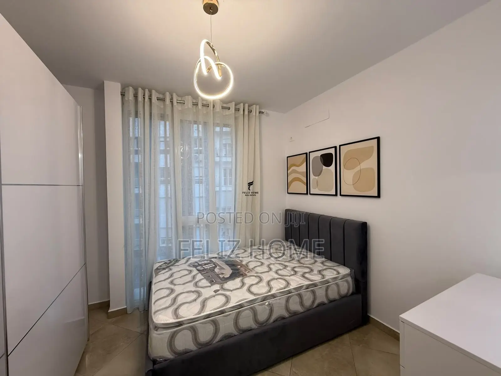APARTAMENT ME QERA 2+1 RRUGA E BARRIKADAVE 80.000 LEKE