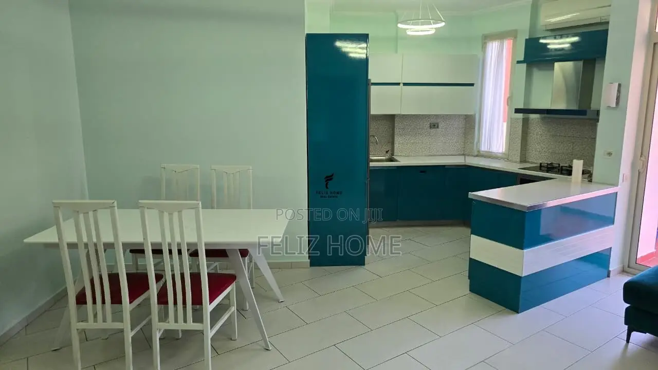 APARTAMENT ME QERA 2+1 ISH TREGU ELEKTRIK 75.000 LEKE