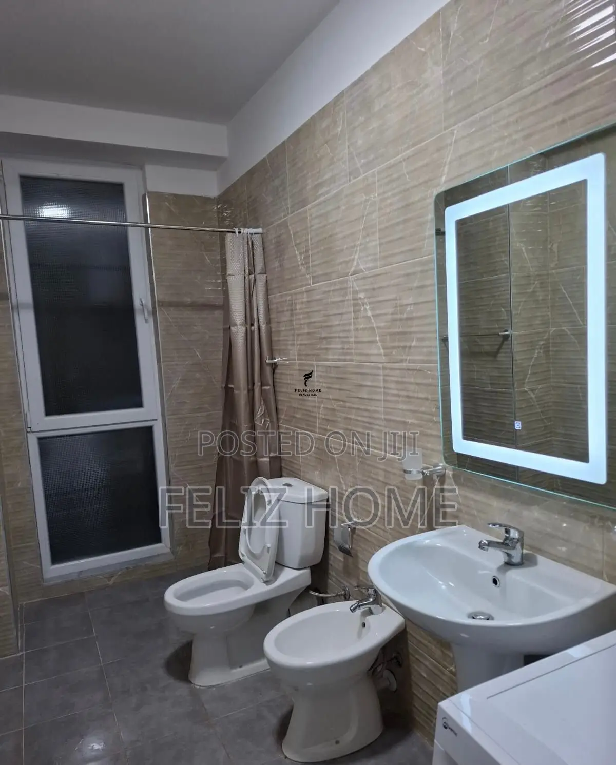 APARTAMENT ME QERA 2+1 5 MAJ 65.000 LEKE