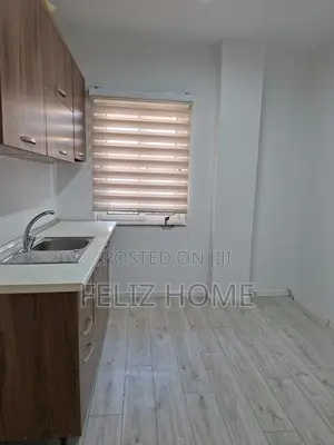 ZYRE ME QERA 180 M2 SHESHI WILLSON 2.000 EURO