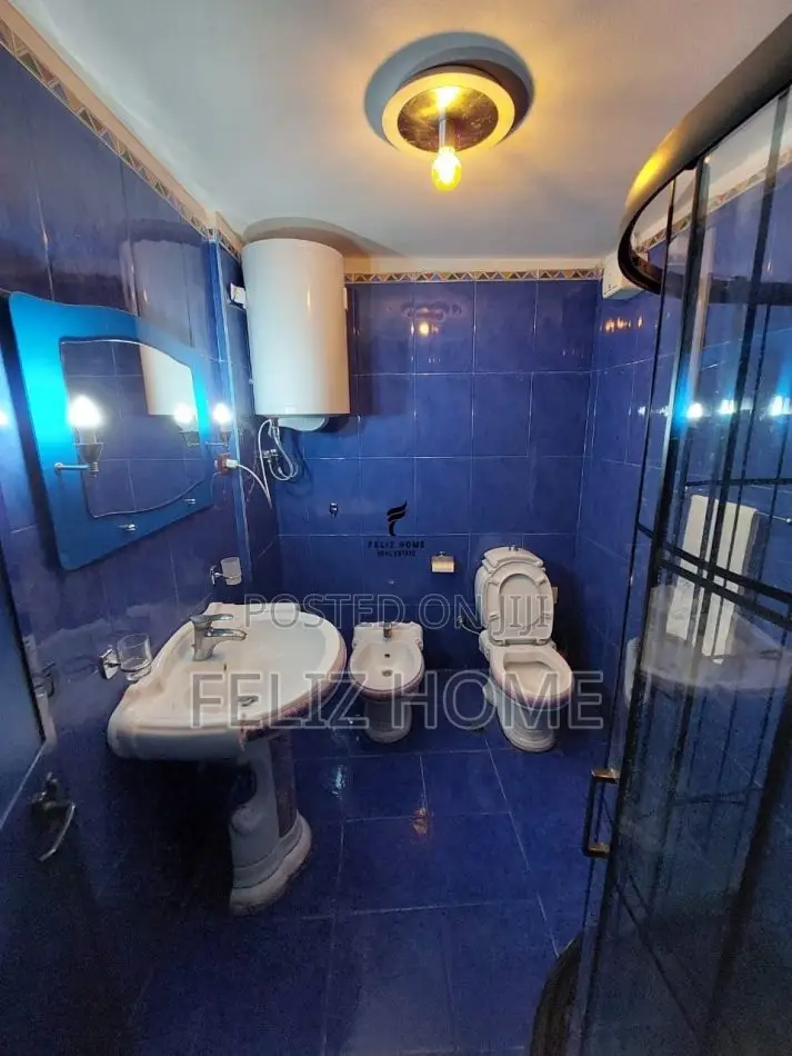 SHITET APARTAMENT 2+1+BALLKON MYSLYM SHYRI 29.000.000 LEKE