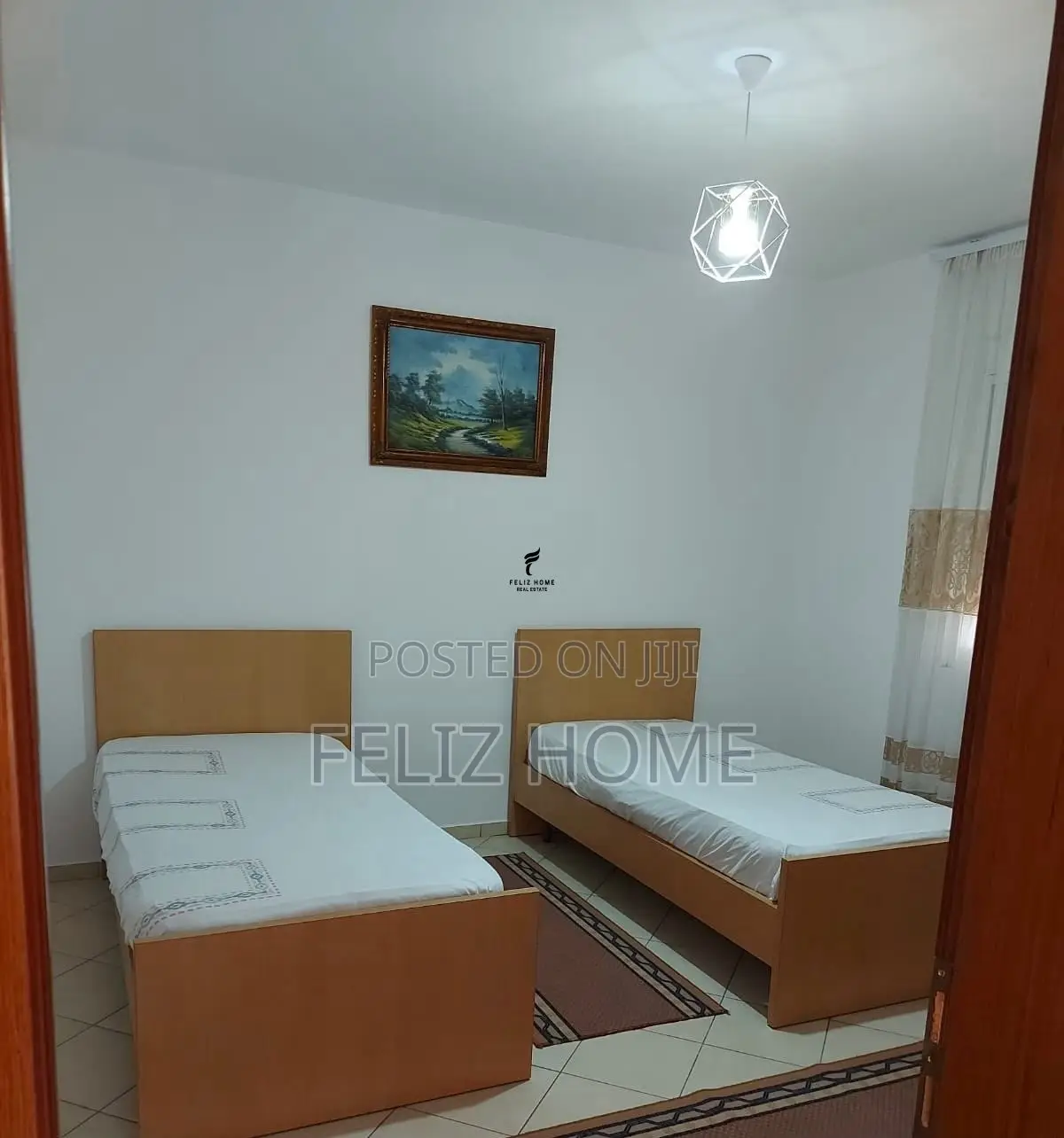 APARTAMENT ME QERA 2+1 STACIONI I TRENIT 50.000 LEKE