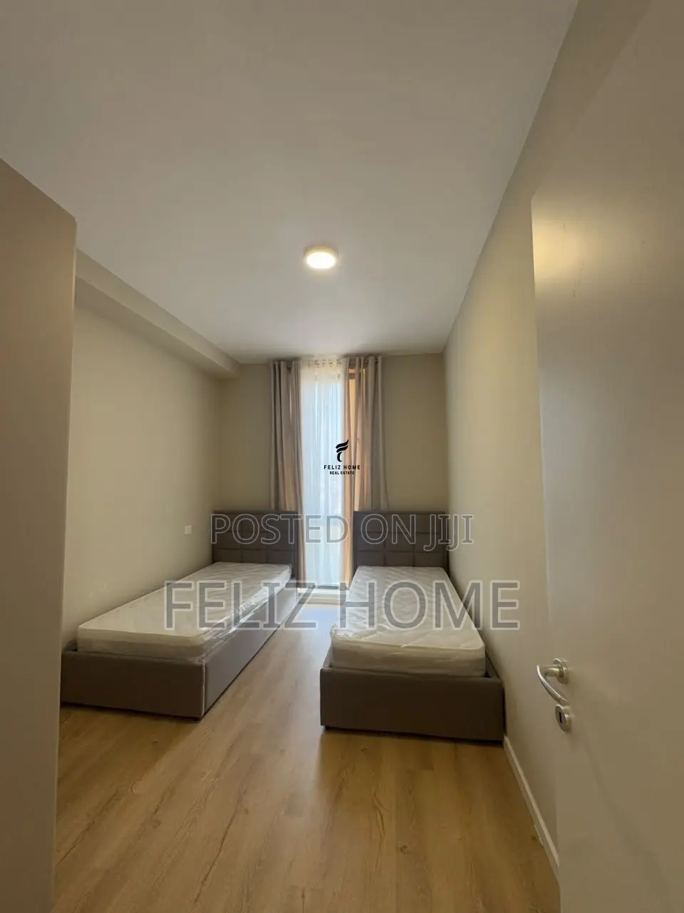 APARTAMENT ME QERA 2+1 BULEVARDI RI 70.000 LEKE