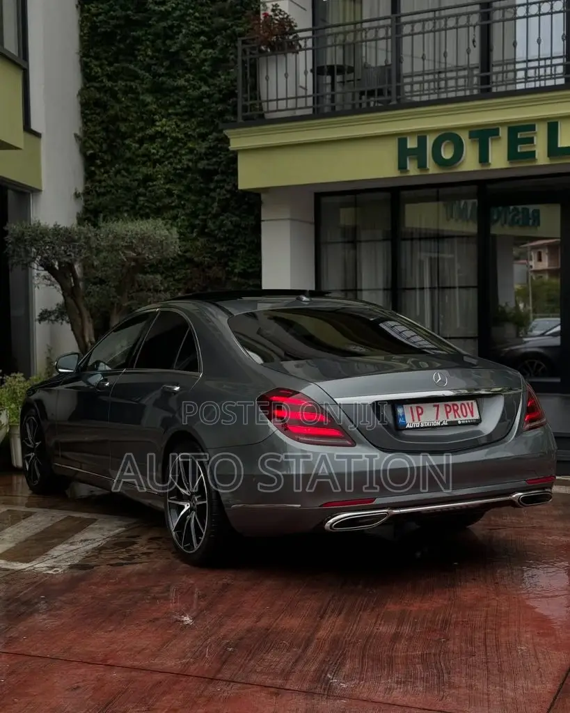 Mercedes Benz S 450