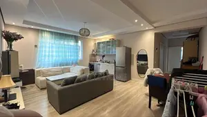 APARTAMENT ME QERA 2+1 RRUGA E DIBRES 50.000 LEKE