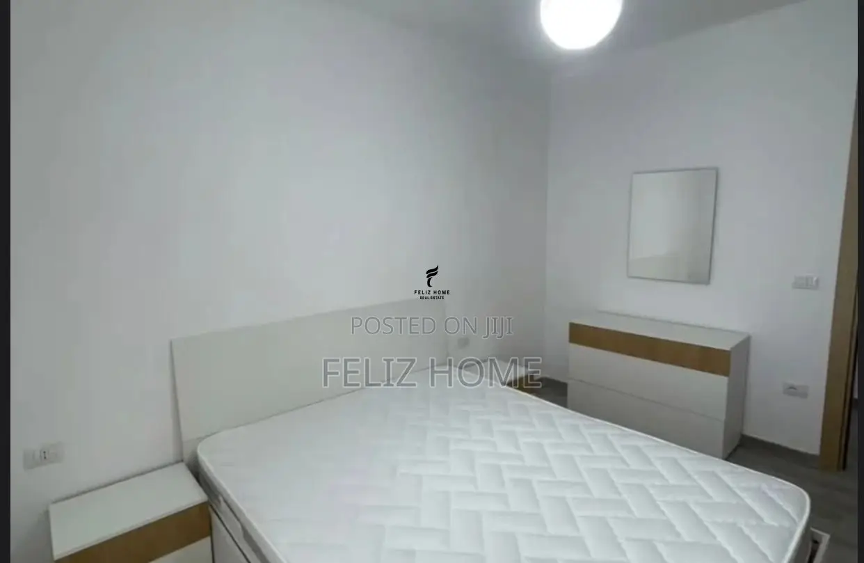 APARTAMENT ME QERA 3+1 5 MAJ 50.000 LEKE