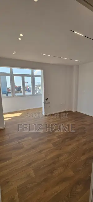 SHITET APARTAMENT 1+1 21 DHJETORI 165.000 EURO