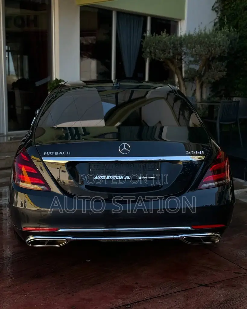 Mercedes Benz S560 Maybach