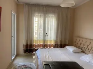 APARTAMENT ME QERA 1+1 BULEVARDI ZOGU I PARE ZOGU I PARE 60.000 LEKE