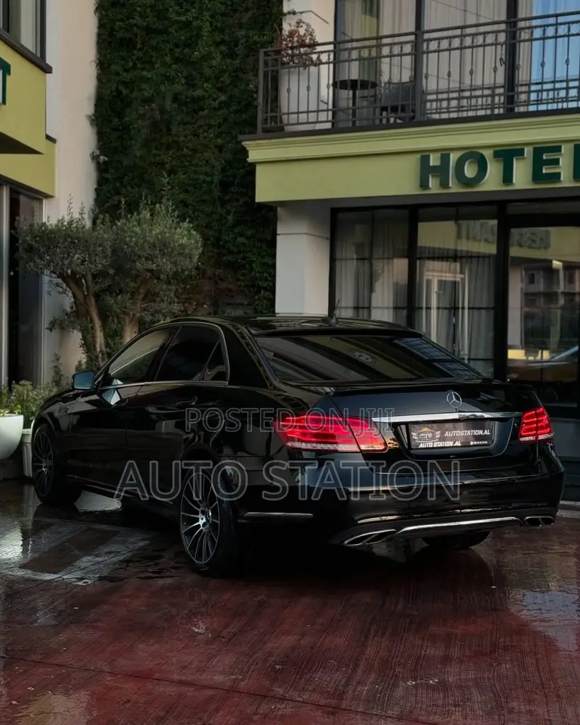 Mercedes Benz E250