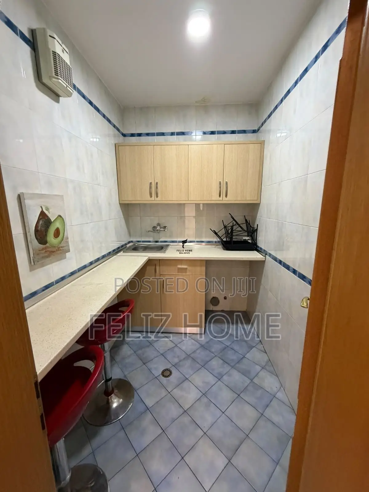 ZYRE ME QERA 130 M2 BLLOK 100.000 LEKE