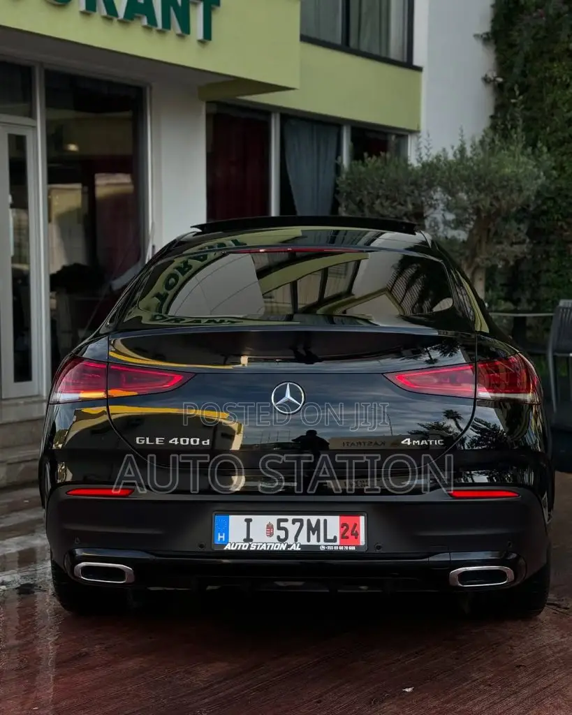 Mercedes Benz GLE 400d