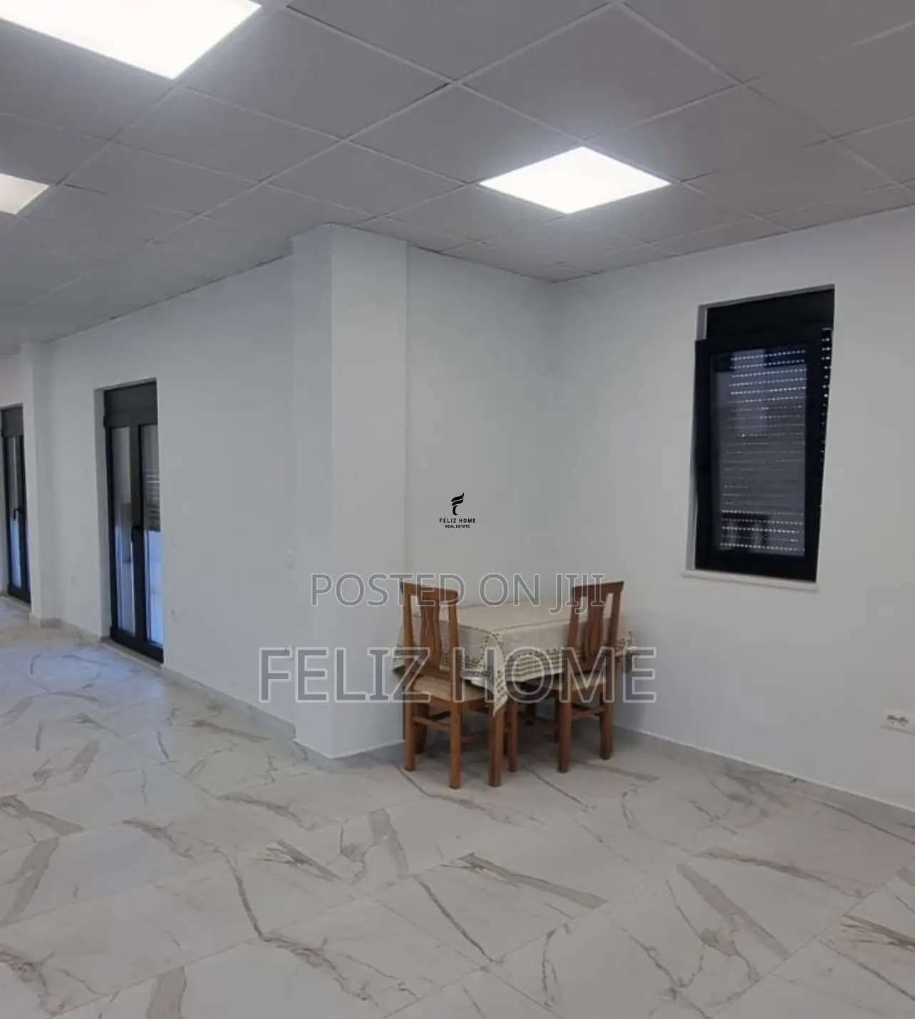 ZYRE ME QERA 280 M2 TEG 3.000 EURO