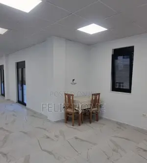 ZYRE ME QERA 280 M2 TEG 3.000 EURO