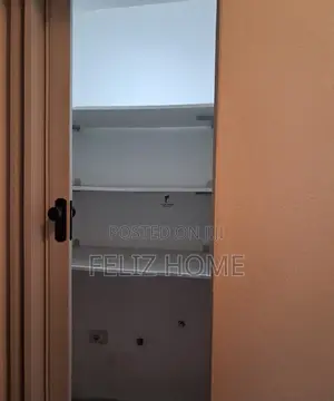 APARTAMENT ME QERA 1+1 QENDER 60.000 LEKE