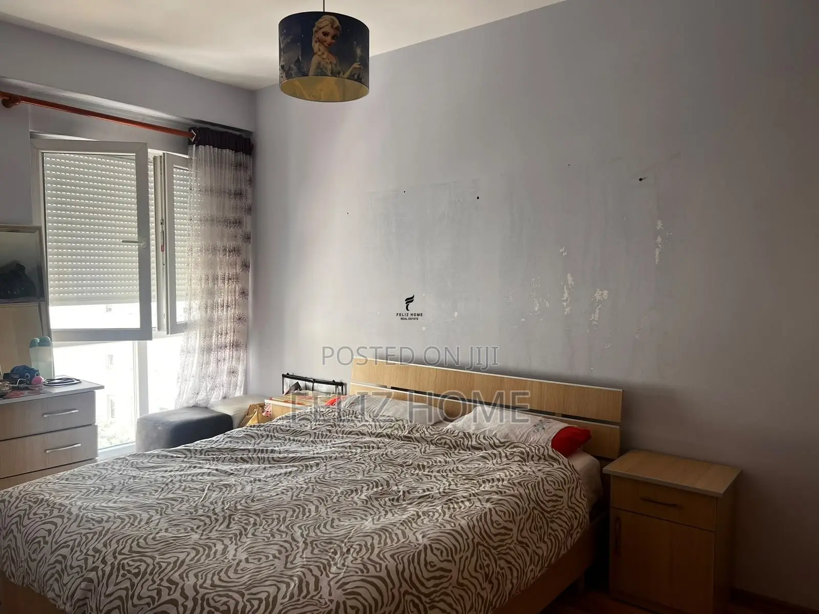 SHITET APARTAMENT 2+1 21 DHJETORI 242.000 EURO