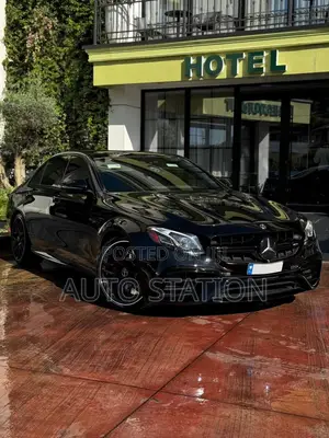 Mercedes Benz E63s