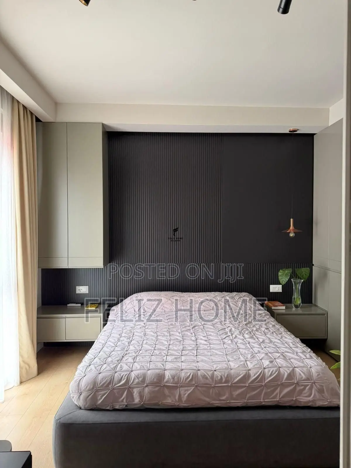 SHITET APARTAMENT 2+1+2 RRUGA E DIBRES 325.000 EURO
