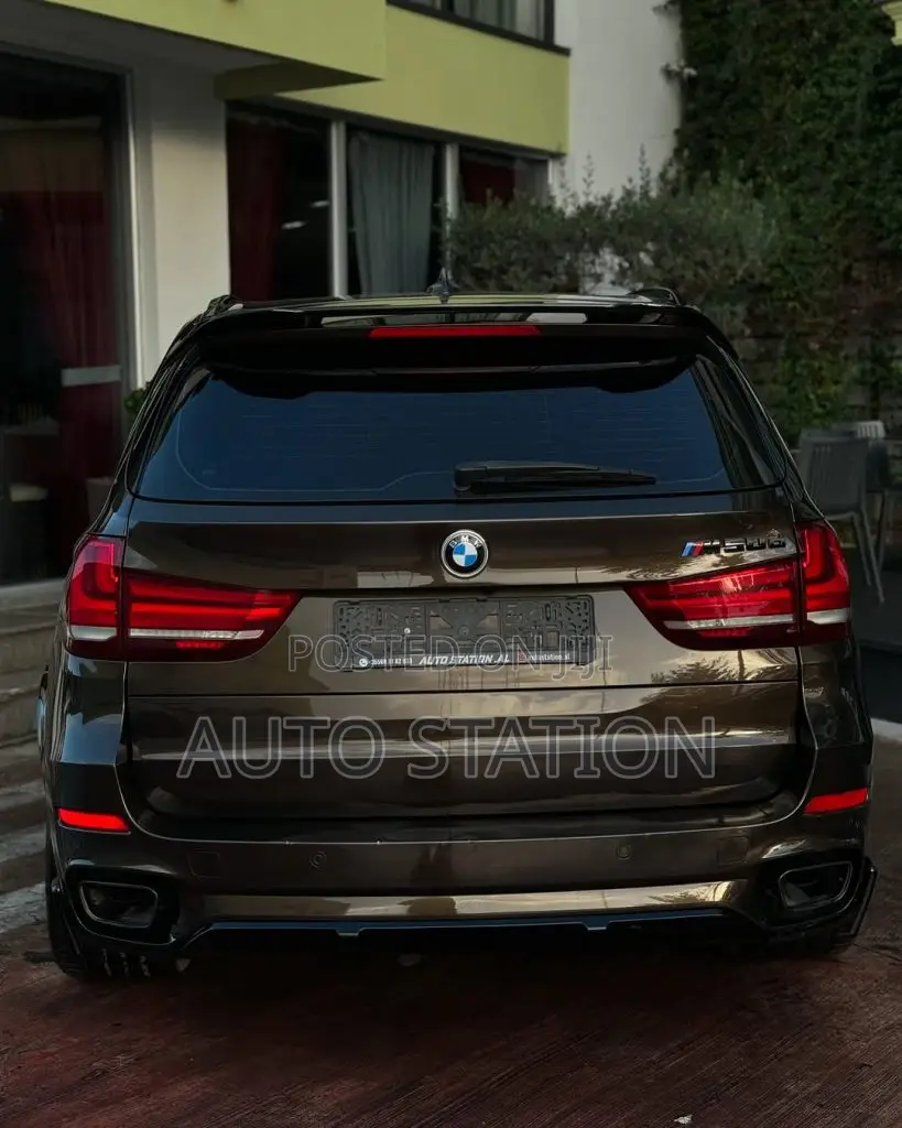 BMW X5 M50d