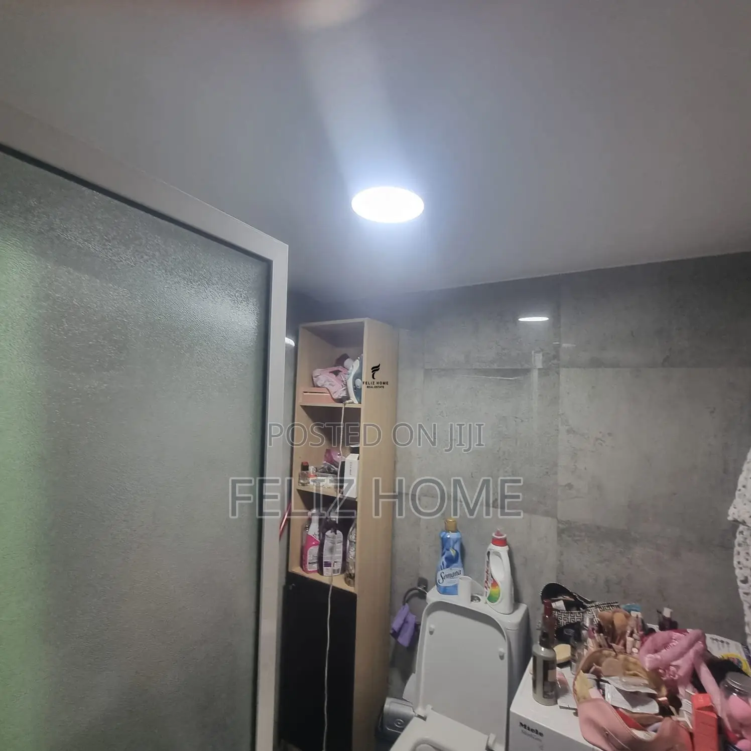 APARTAMENT ME QERA 1+1 MINE PEZA 45.000 LEKE