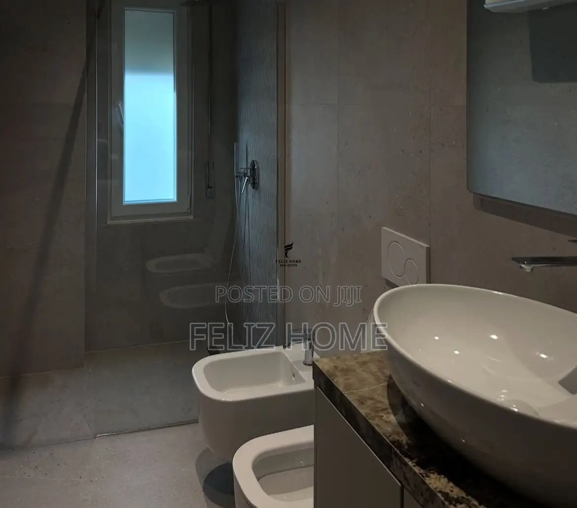 APARTAMENT ME QERA 2+1+2 LIQENI THATE 1.500 EURO