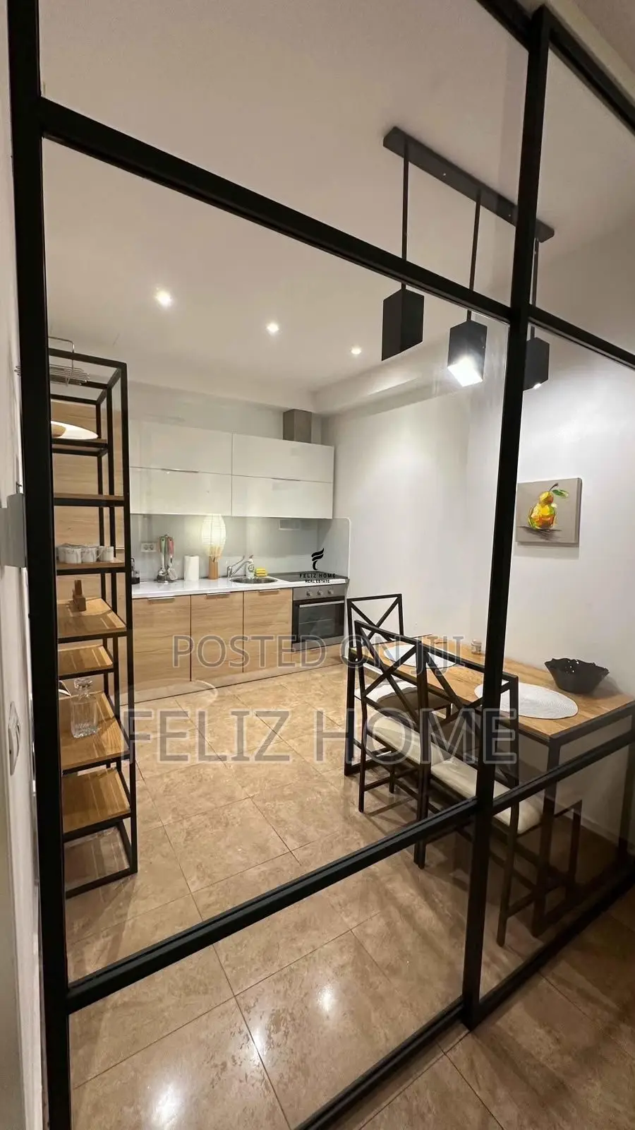 APARTAMENT ME QERA 1+1 AIR ALBANIA 130.000 LEKE