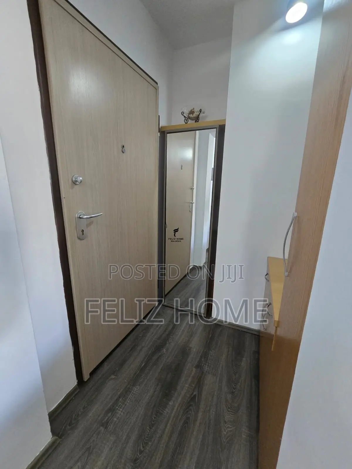 SHITET APARTAMENT 2+1 ISH FUSHA E AVIACIONIT 179.000 EURO