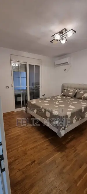 APARTAMENT ME QERA 2+1 SHESHI WILLSON 900 EURO