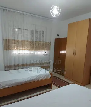 APARTAMENT ME QERA 2+1 STACIONI I TRENIT 50.000 LEKE