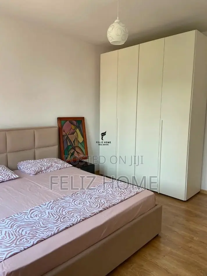 APARTAMENT ME QERA 1+1 QENDER 65.000 LEKE