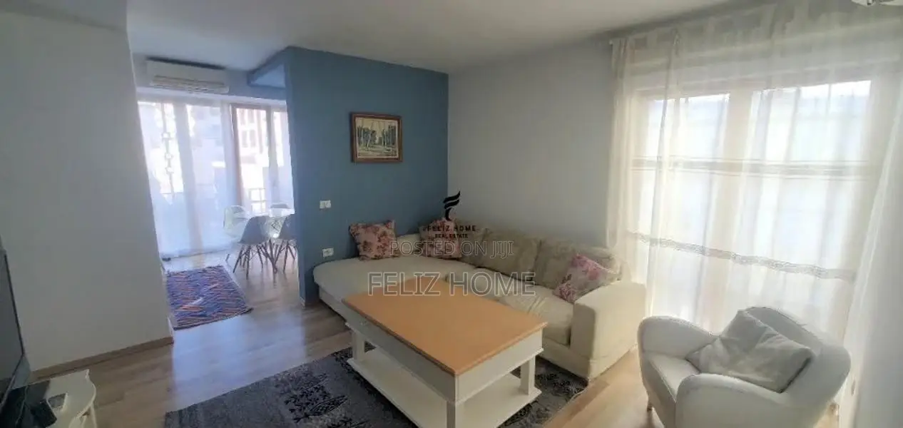 APARTAMENT ME QERA 1+1 MYSLYM SHYRI 55.000 LEKE