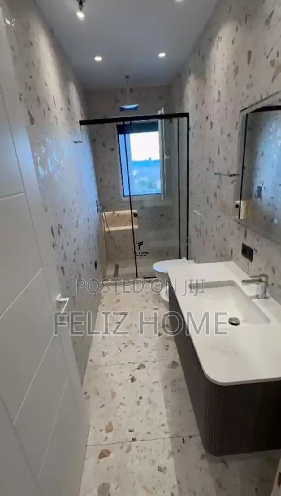 APARTAMENT ME QERA 1+1 PORCELAN 80.000 LEKE