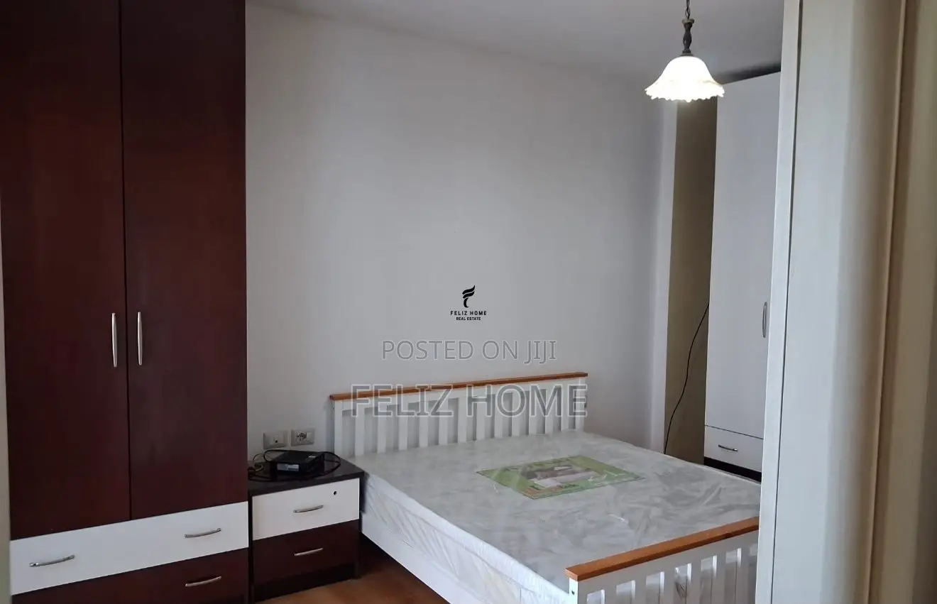 APARTAMENT ME QERA 1+1 QENDER 60.000 LEKE