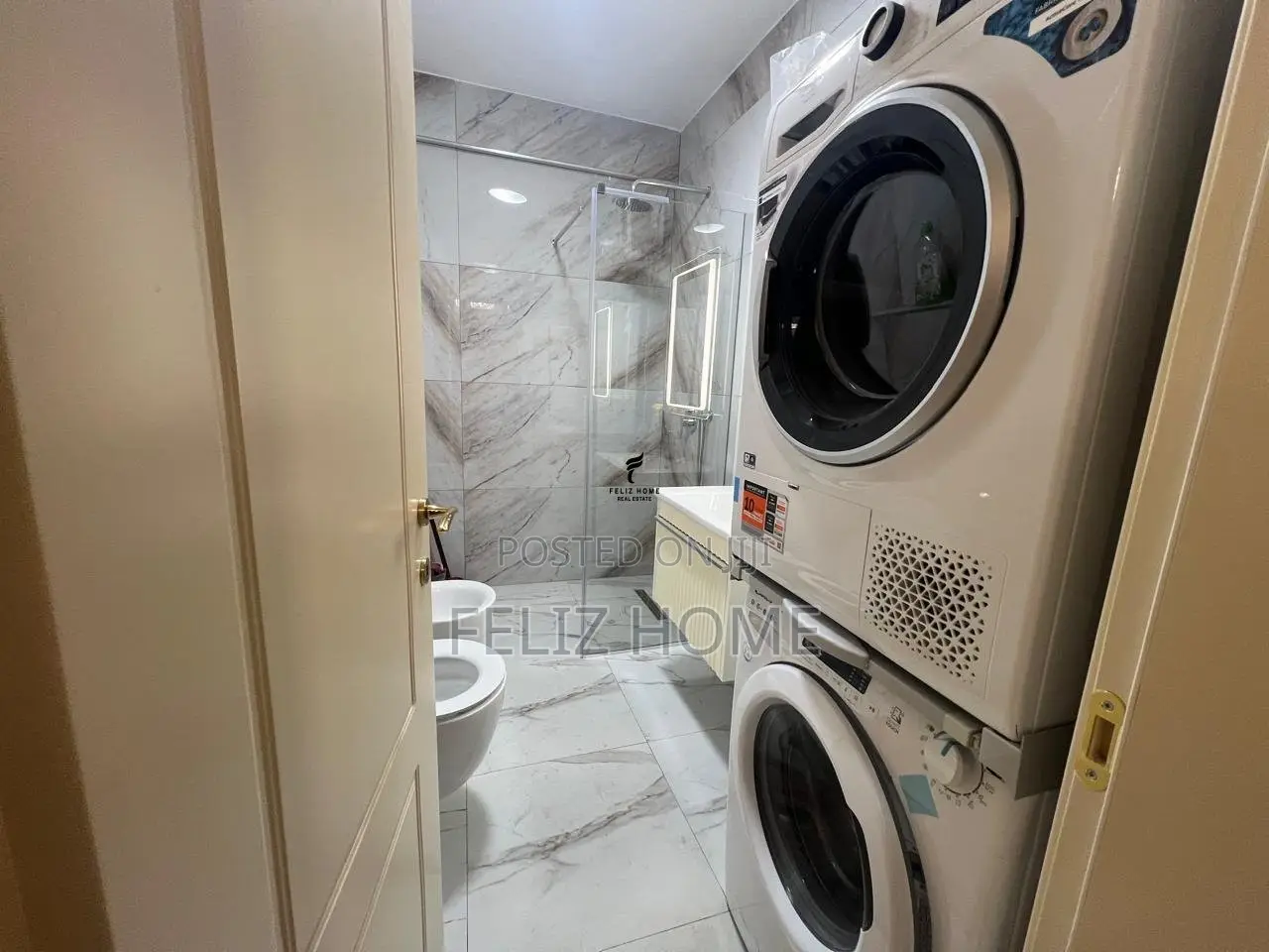 SHITET APARTAMENT 1+1 QENDER 24.500.000 LEKE
