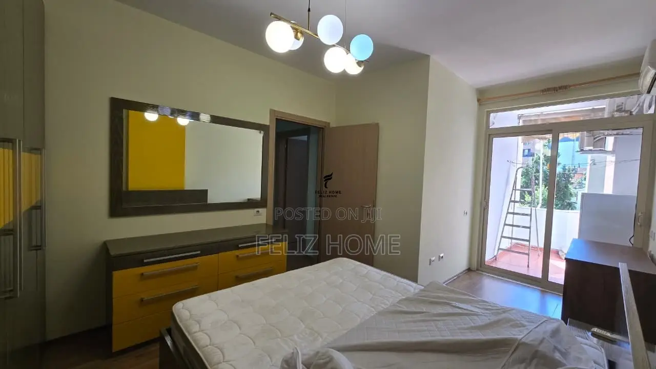 APARTAMENT ME QERA 2+1 ISH TREGU ELEKTRIK 75.000 LEKE