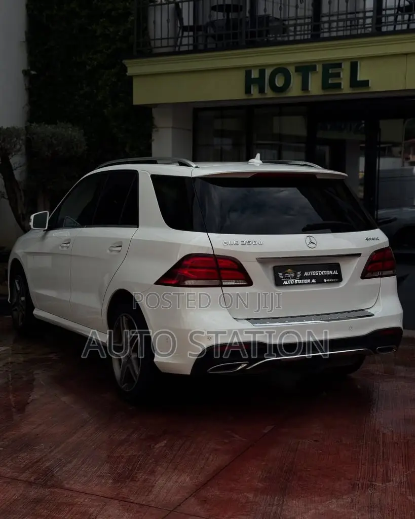 Mercedes Benz GLE 350d