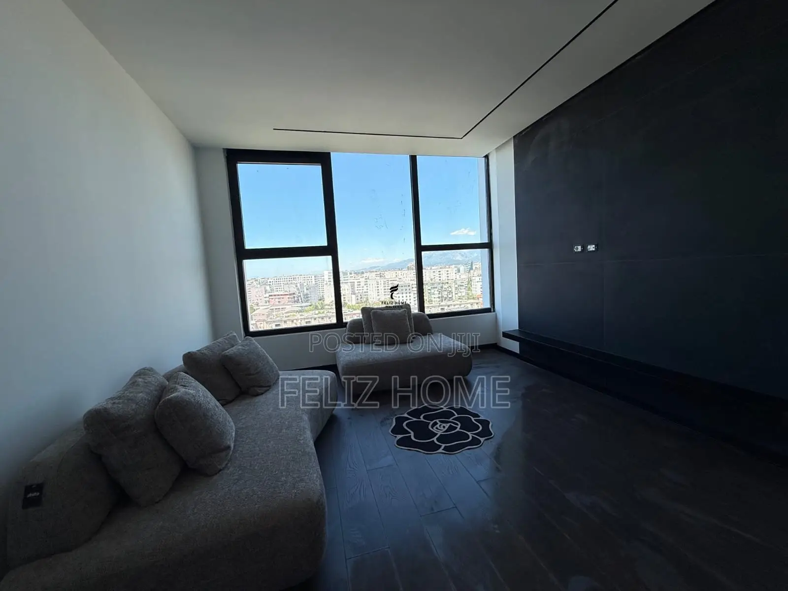 SHITEN 2 GARSONIERE RRUGA R KAVAJES 295.000 EURO