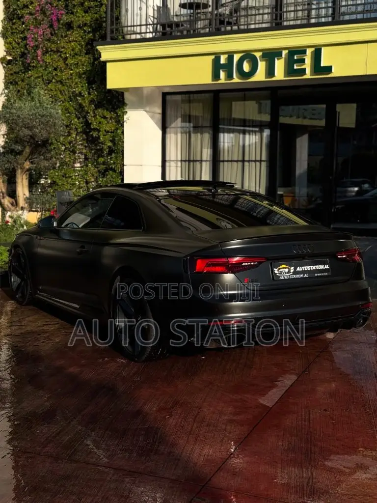 Audi RS5